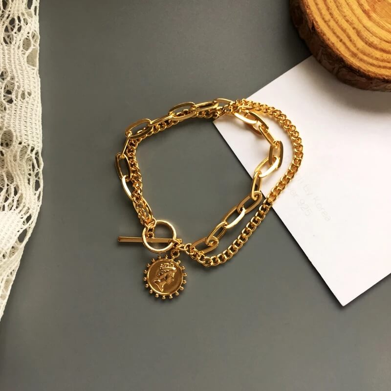 Queen Bracelet Set gold