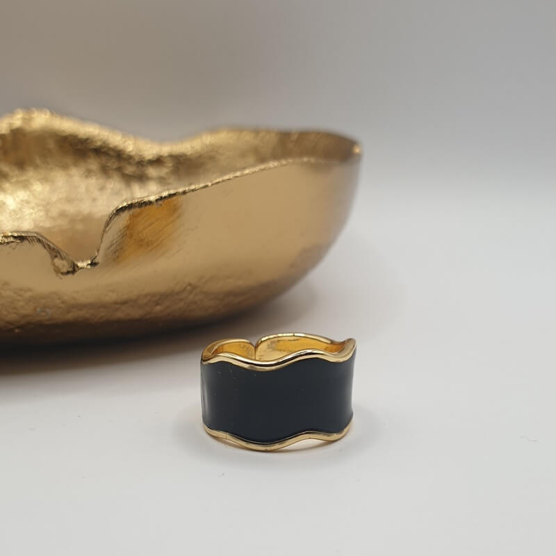 Talita Ring black gold