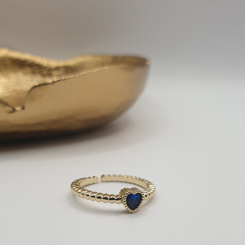 Tiny Blue Heart Ring gold