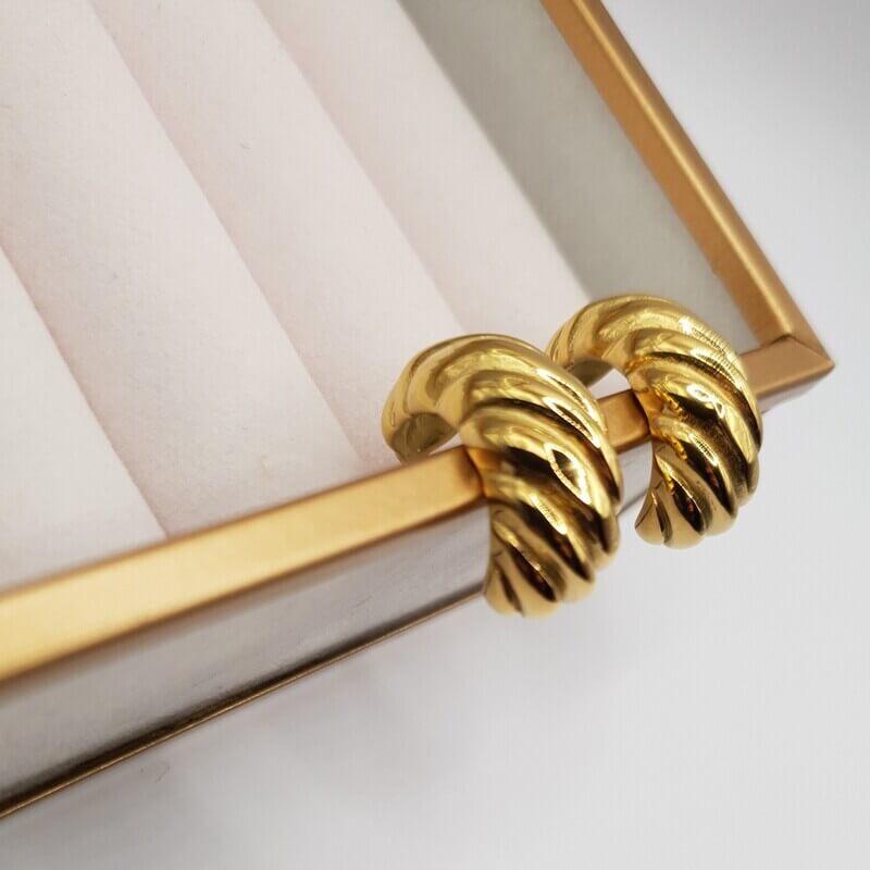 Croissant Hoops gold