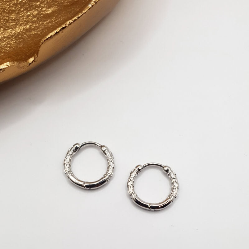 Curved Hoops silver