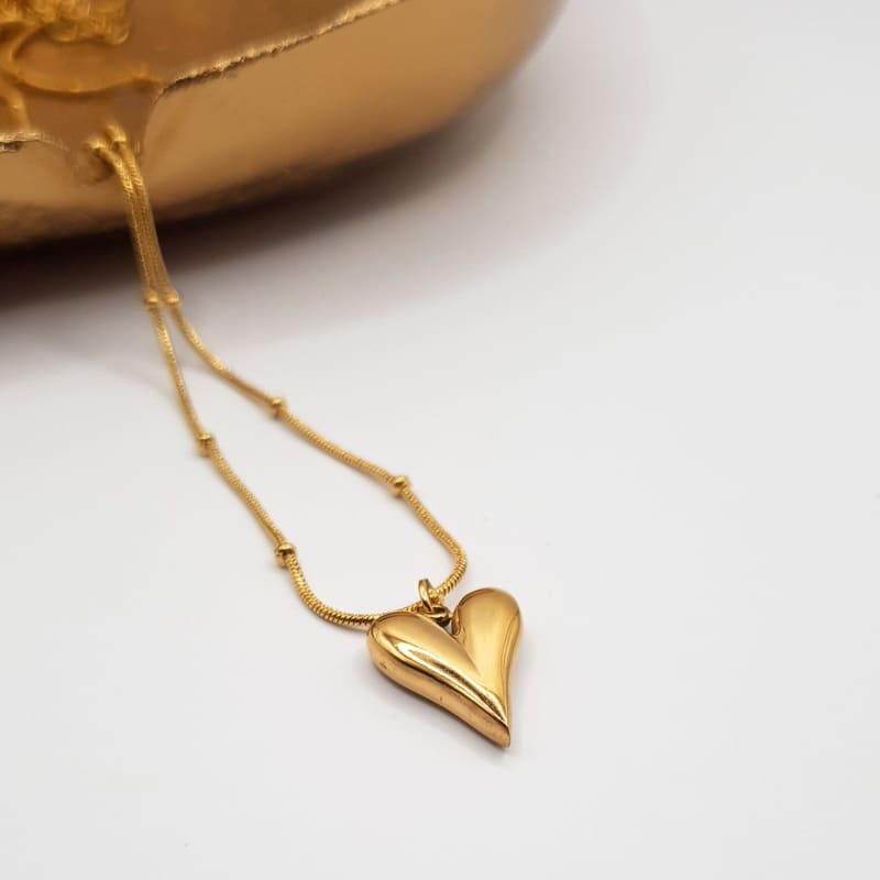 Pointy Heart Necklace gold